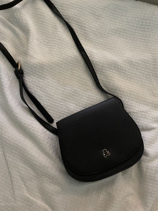 Czarna torebka na ramie