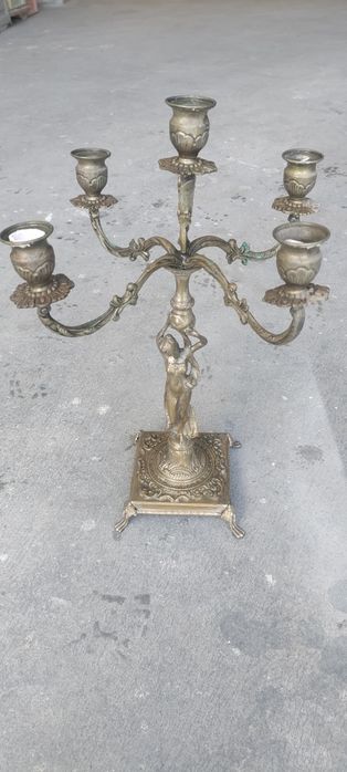 2x candelabros  com mulher