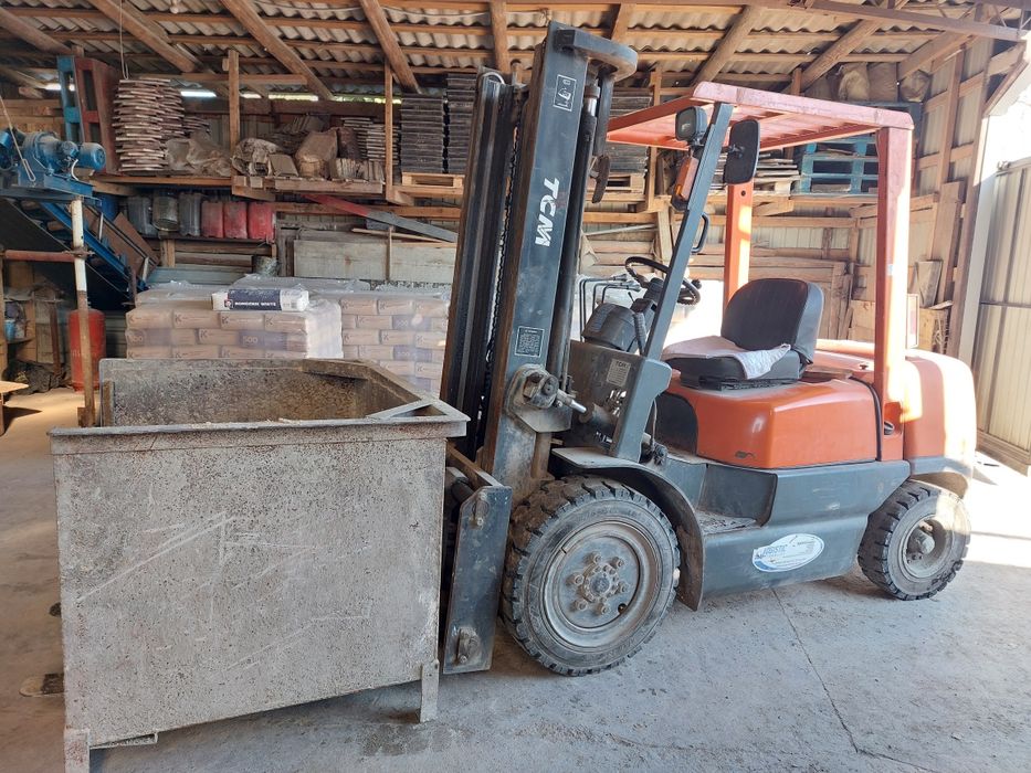 Погрузчик, вилковий навантажувач ТСМ