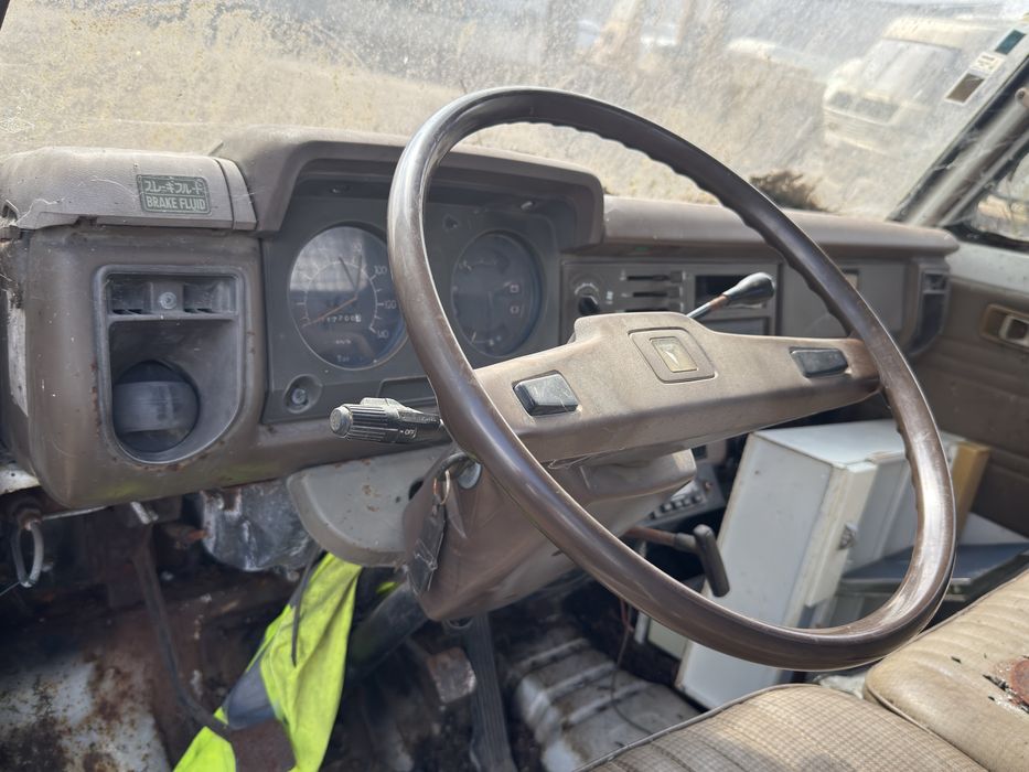 TOYOTA DINA BU 30 PARA VENDA DE PEÇAS