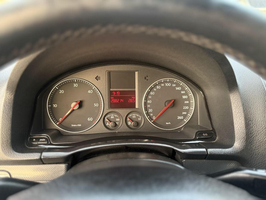 Гольф 5 1.9 дизель 2005