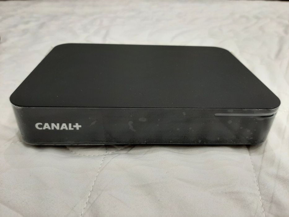 Tuner DVB-T2 Canal+ HY4001 jak NOWY