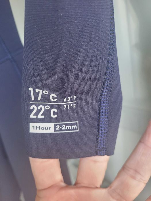 Roupa neopreme tamanho L