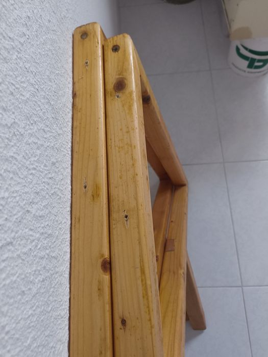 Pernas de mesa, de madeira