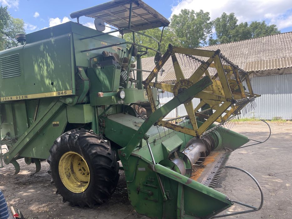 JOHN DEERE 945 хороший технічний стан