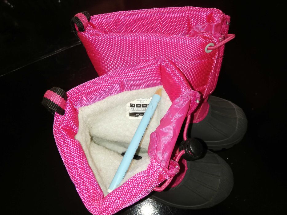 Botas de criança impermeáveis