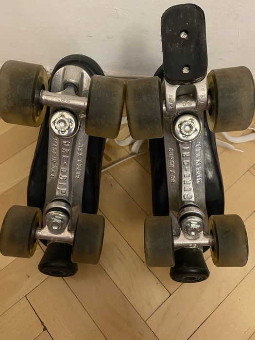 Wrotki Profesionalne Supreme Turbo 33 Roz.40