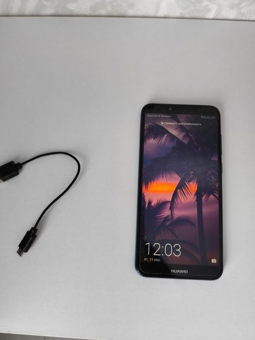 Телефон Huawei Y6 2018 Blue
