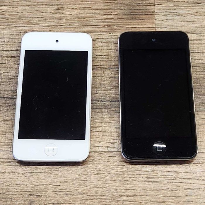 Плееры Apple iPod Touch 4 (16GB) – Белый и Черный