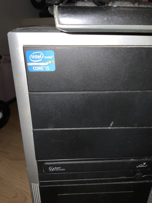 Torre computador intel5