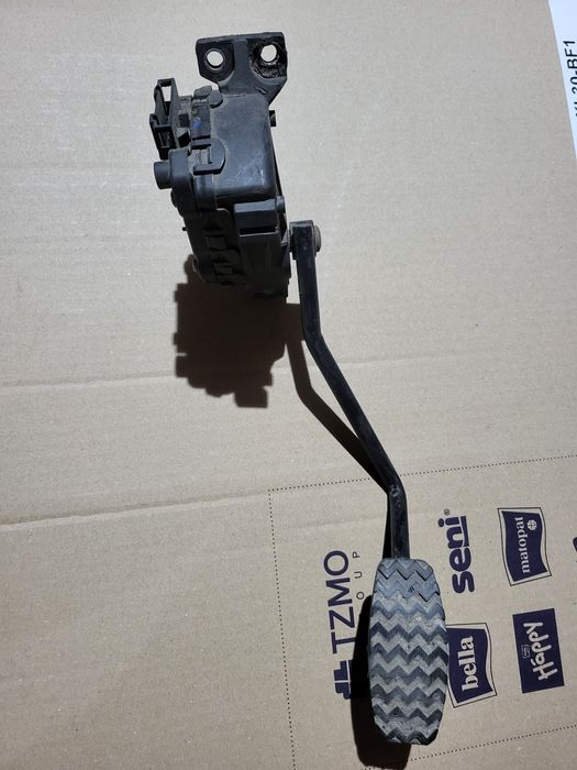 Педаль акселератор электронная фиат дукато 2001г.