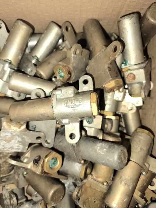 Регулятор компресора АР 10  ГАЗ 66