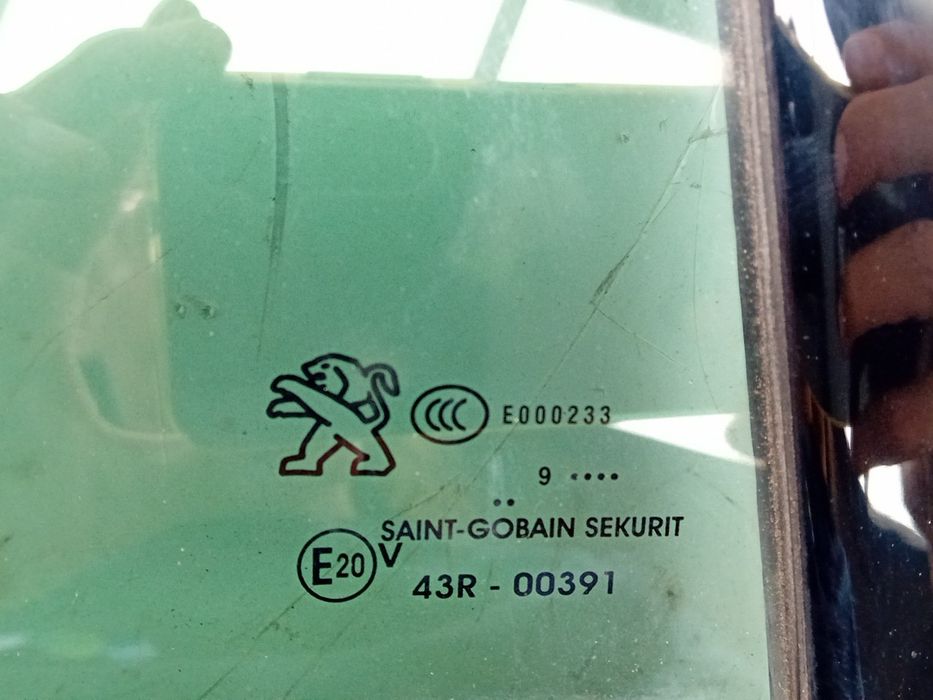 Vidro triangular da porta trás direito PEUGEOT 508 II