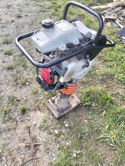 Zageszczarka stopowa Mikasa