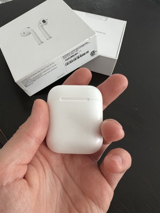 навушники AirPods A2032 A2031 A1602
