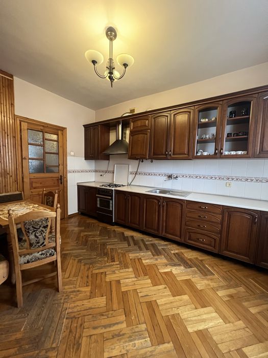 Будинок Солонка ,Львів,кутова ділянка продаж