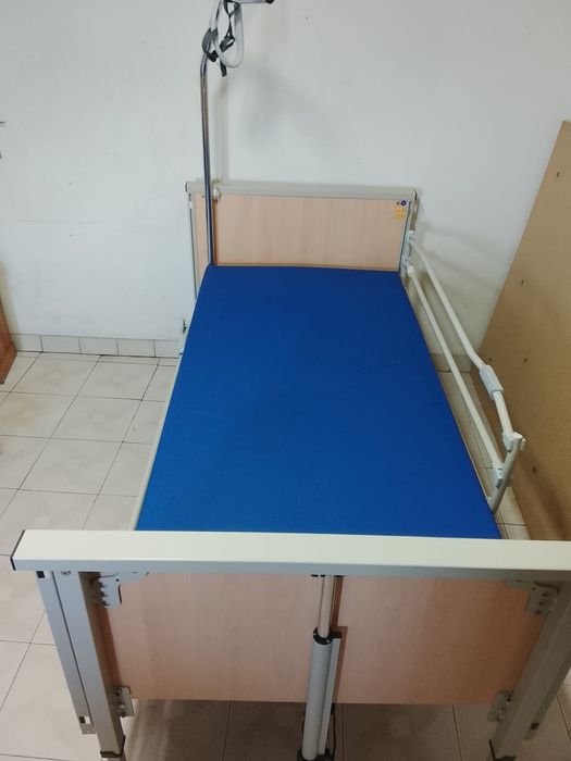 Vende -se cama articulada