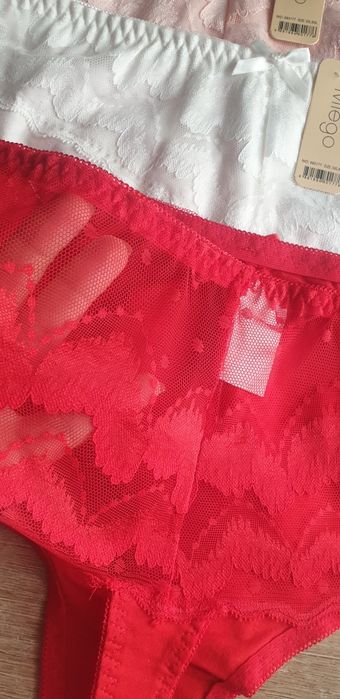4×Damskie majtki stringi 4XL