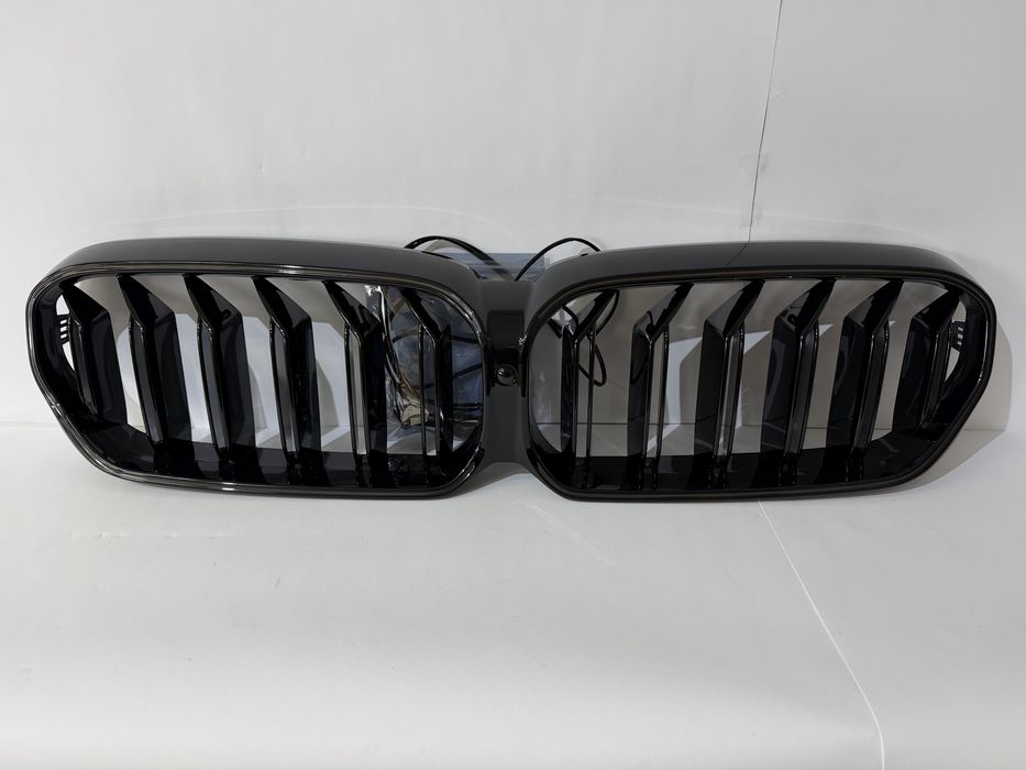 Ноздри bmw 5 g30 lci iconic glow