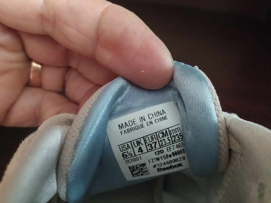 Кросівки черевики reebok кожані 37