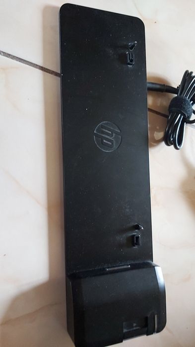 Stacja dokująca z zasilaczem i klawiaturą hp