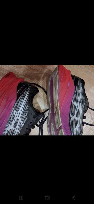 Ténis Asics NovaBlast3