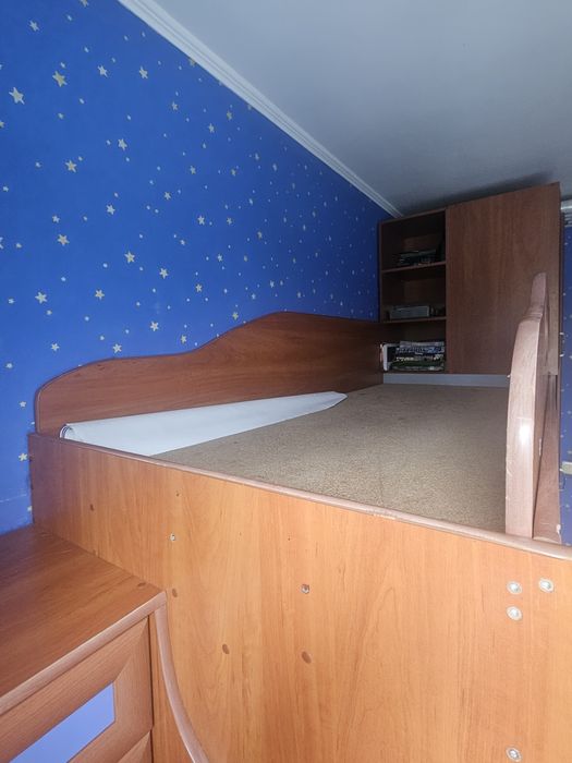 Срочно, двухъярусная кровать- стенка