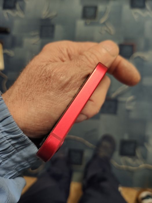 IPHONE 12 Red 128 гарний стан