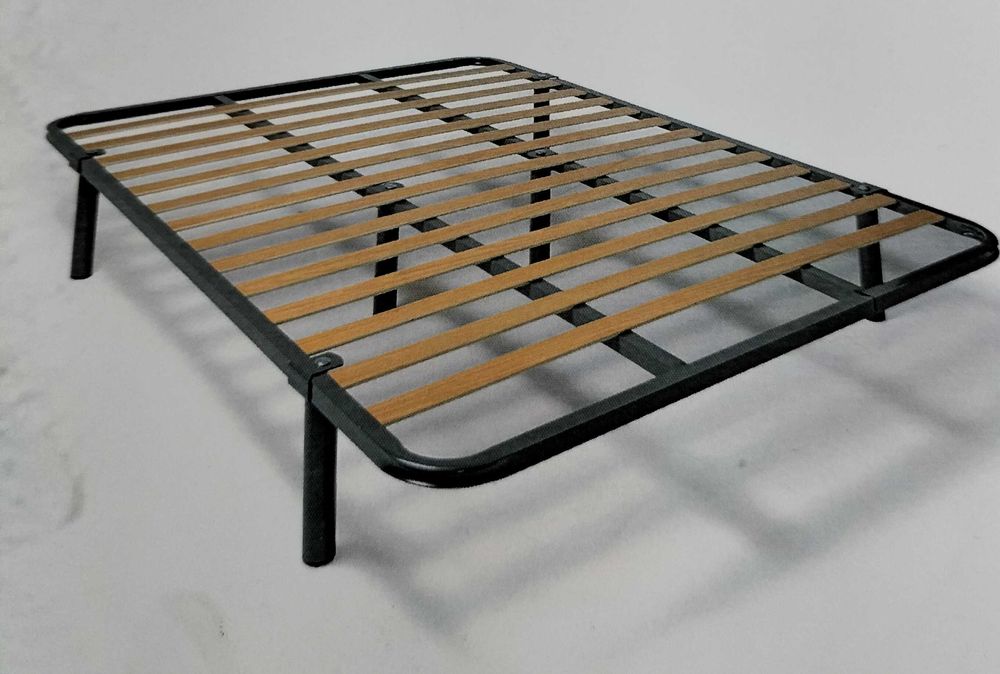 Estrado de cama de casal, de 6 pés, pouco usado