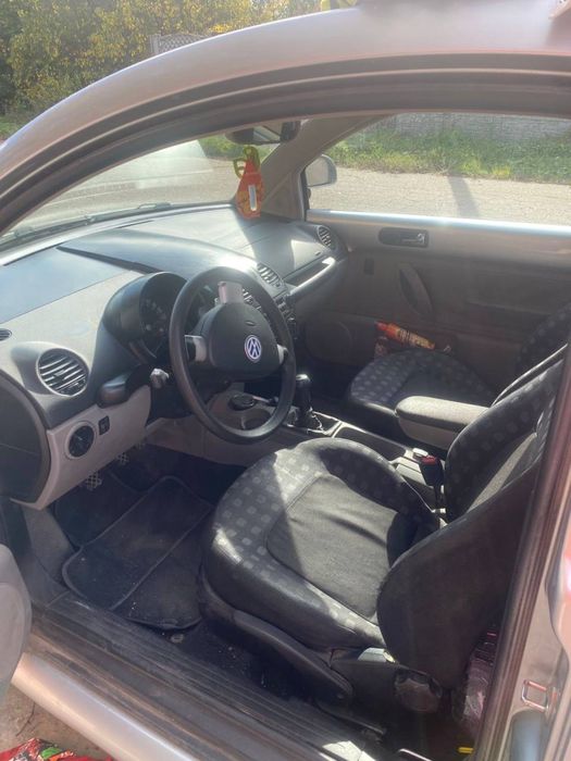 Продам авто Volkswagen beetli