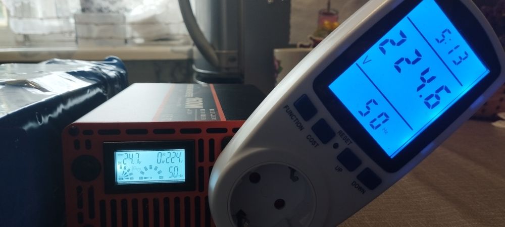 HOULI Power invertor 24/220 з чистою синосоїдою на 1250вт пік 2500вт