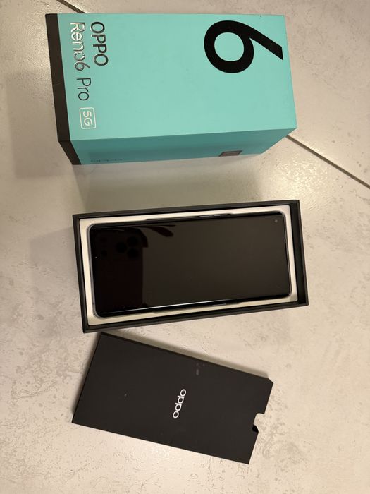 Telefon Oppo reno6 pro 5g
