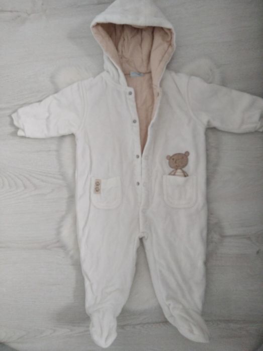 Piękny kombinezonik  74 unisex cieplutki polarowy na podszewce