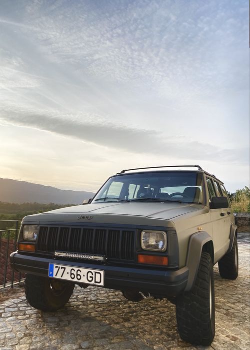 Jeep cherokee 2.5