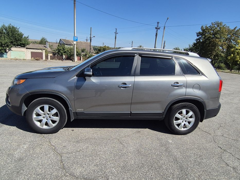 Kia Sorento 2,4i, 2011