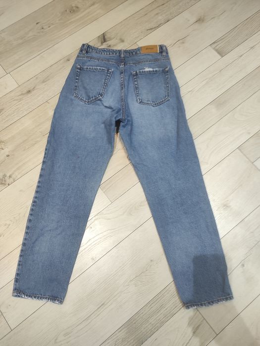 Spodnie jeans mom Stradivarius