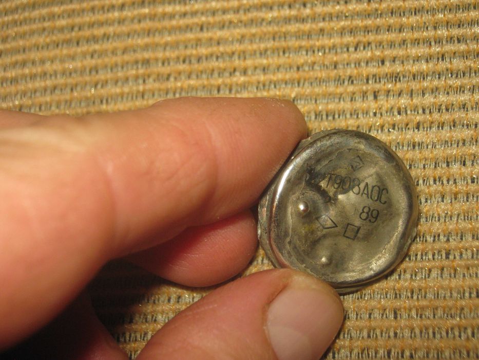 ТРанзистор 2Т908,1989 год.С копа