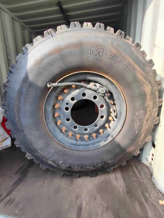 Opona GOODYEAR MV/T 395/85 R20 Bardzo dobry stan