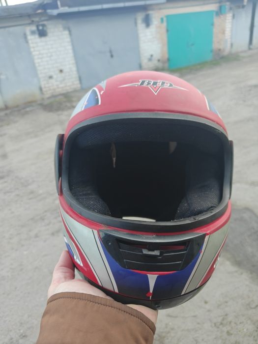 Продам Шлемм мотоциклетный