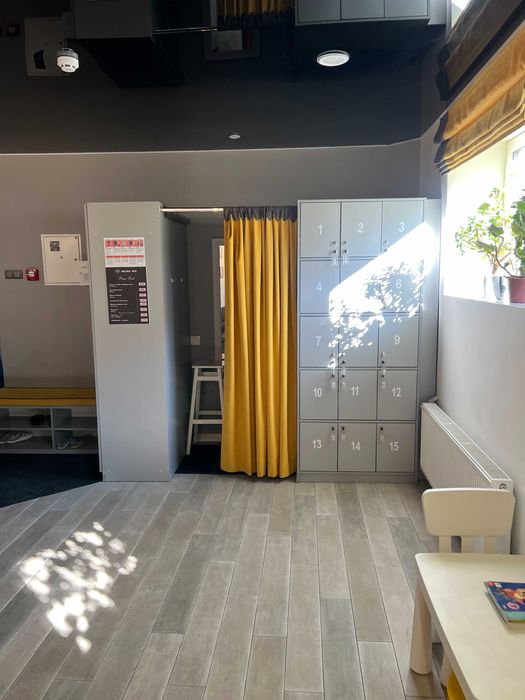 Продаж комерційного приміщення на Виставці