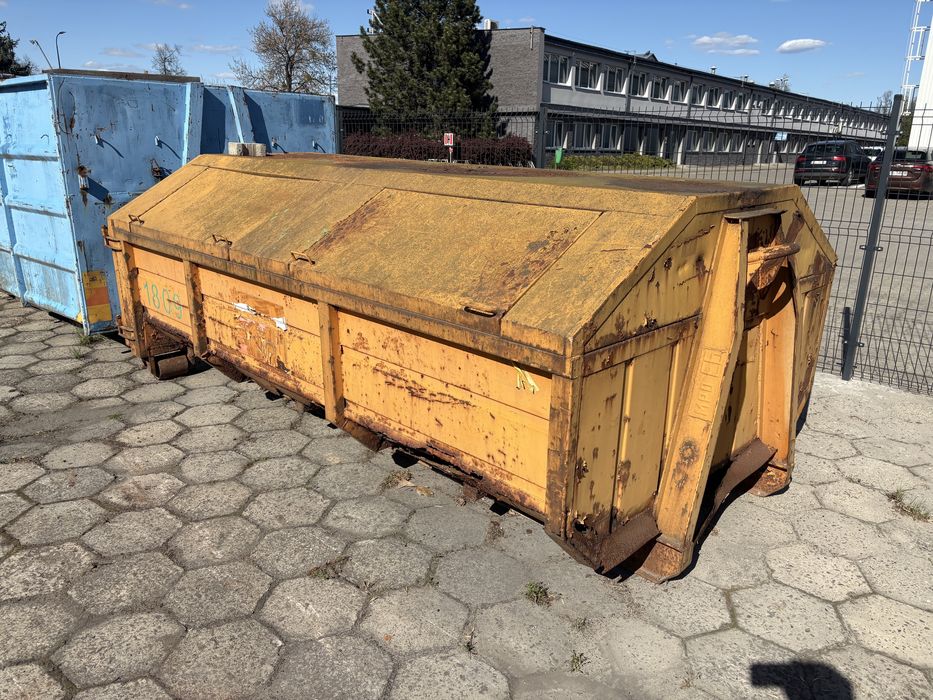 Kontener hakowy KP7