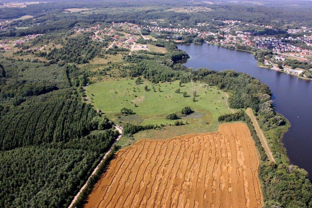 Atrakcyjna, uzbrojona działa budowlana - Bielkówko