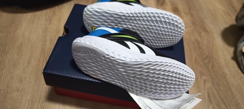Nowe adidaski, sneakersy Reebok r.24