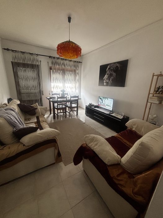 Alugo T3 em Castelo Beanco