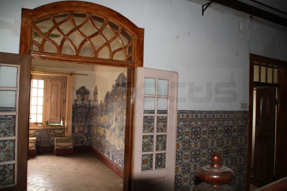 Moradia apalaçada para venda a 10 minutos do centro de Aveiro