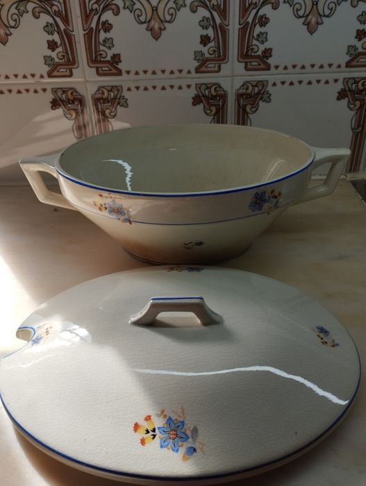 Terrina completa porcelana Lusitânia