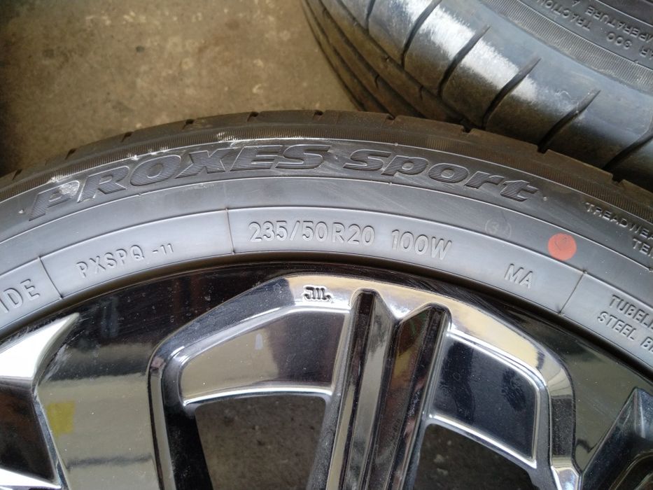 Koła Mazda 235/50 R20 PRAWIE NOWE