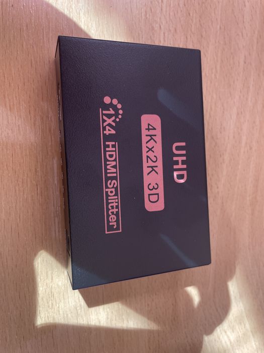 HDMI-compatible Splitter 1x4, Сплітер