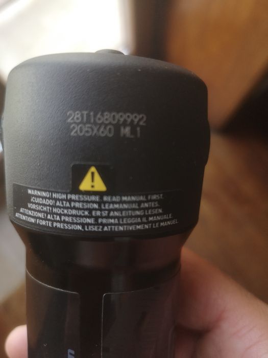 Amortecedor Rock Shox  Deluxe Select