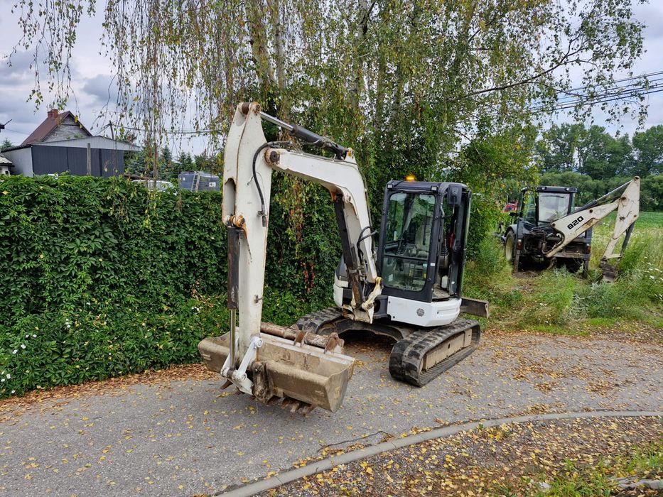 Koparko ładowarka Terex 820 Silnik Perkins + koparka case 5t 2013